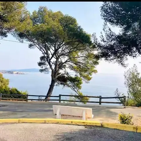 T2 Mezzanine-vue Mer-plage A 600m-parking *