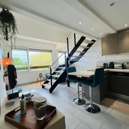 Apartamento T2 Mezzanine-vue Mer-plage à 600m-parking Bandol